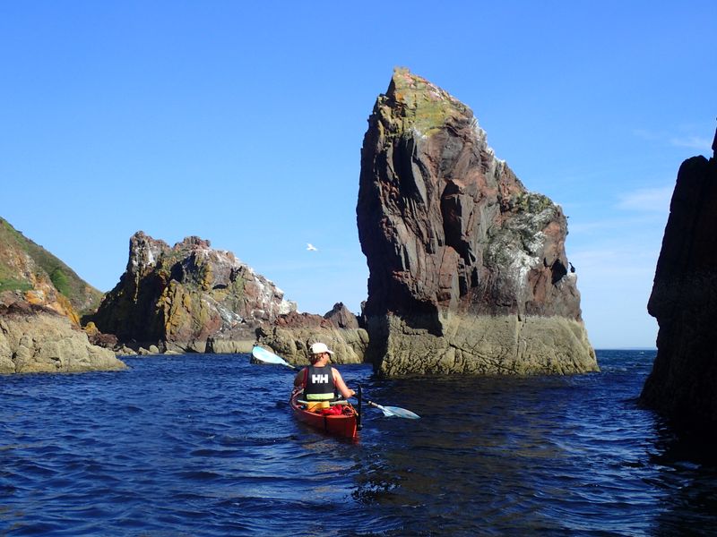 Sep 23 Local Cromarty kayak provided cool air during a heatwave