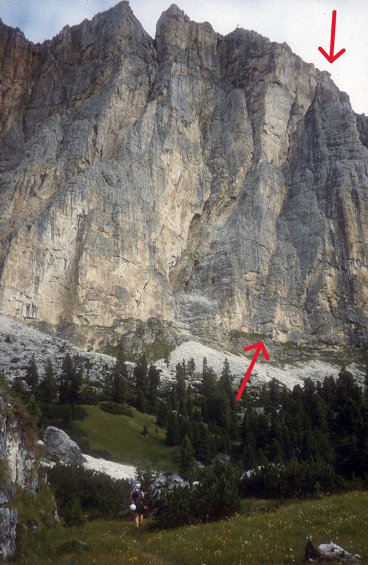 Dolomites Sass de Ciampac Old South Face climb takes the right hand ramp (red arrows)