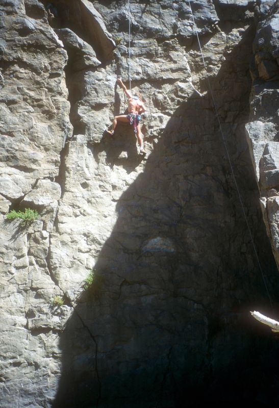 Owens Owens River Gorge Steve climbing