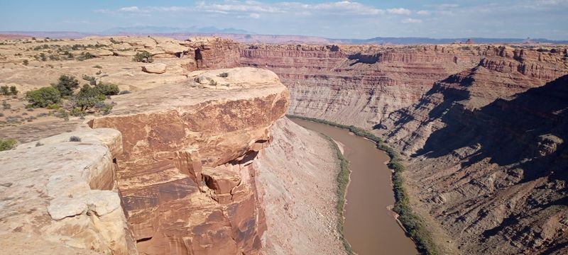 Martina above the Colorado river