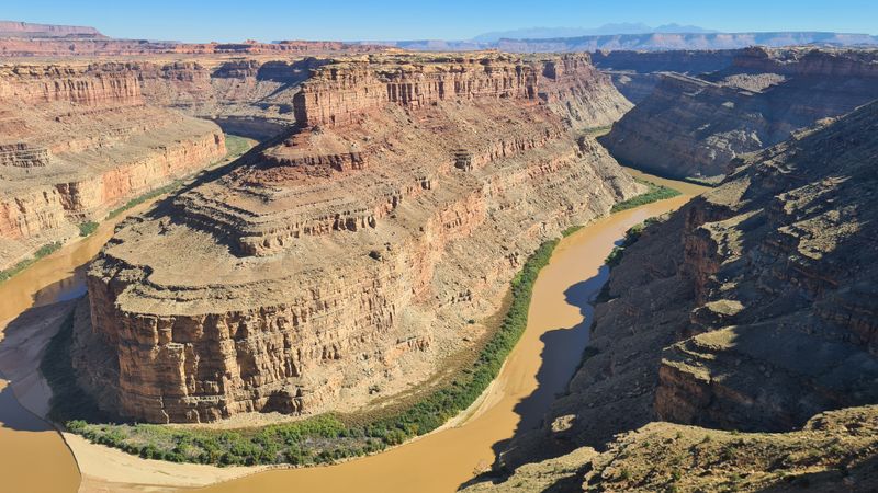 Day 8 Powell Canyon hike to Green River and Colorado River confluence view