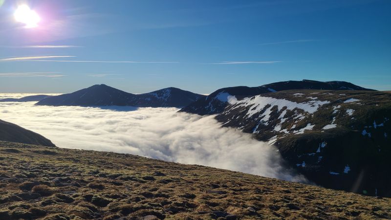 Jan 25 Cairngorms Lairig Ghru cloud inversion