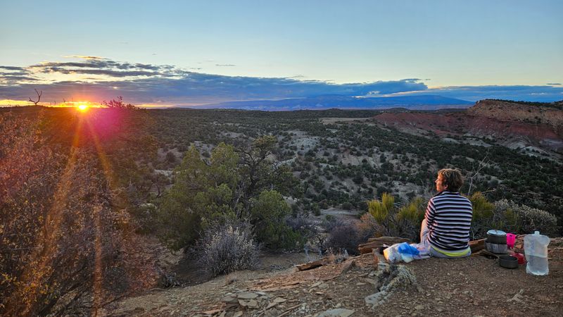 Oct 25 Upper Muley Twist exit camp sunset