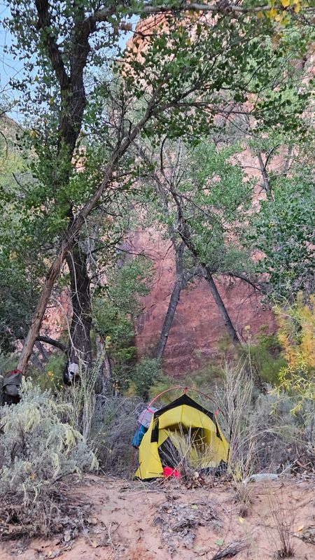 Oct 25 Camp next to the Escalante river