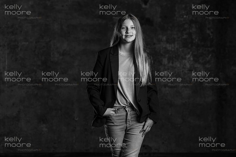 E57A9201bw.jpg