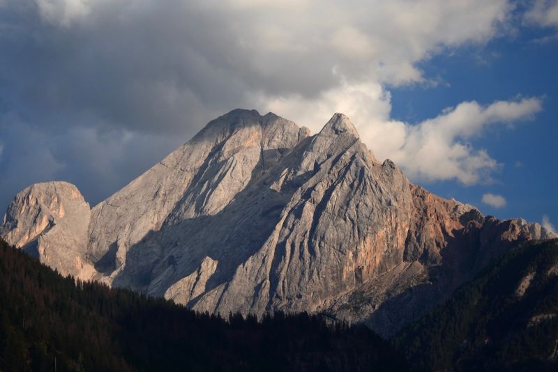 Late afternoon light on Gran Vernel (3205m)