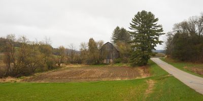 Barn on Krypton Road 