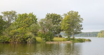 Peninsula at Evergreen Lake