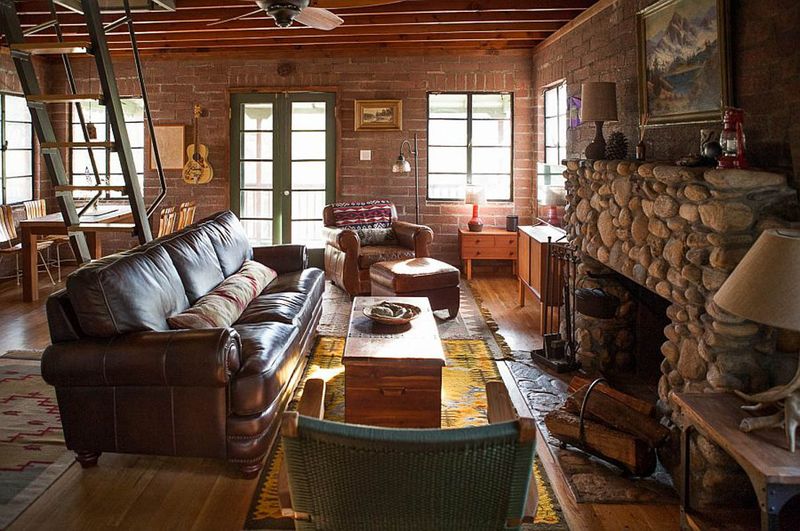 Making-most-of-the-limited-space-in-the-small-rustic-living-room MLR2023.jpg