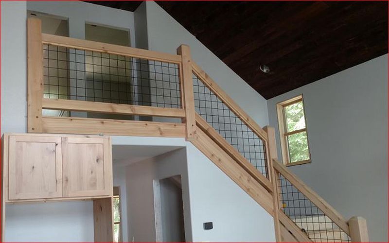 pig fence railing and stairs.jpg