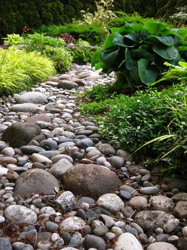 Rock garden idea 6.jpg