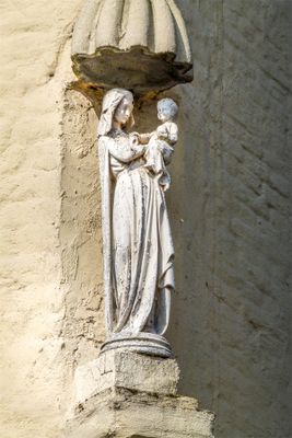 carmersstraat-84-x-korte-speelmansstraat---staande-maria-met-kind_33377384451_o.jpg