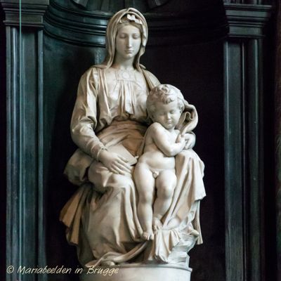 madonna-michelangelo-4_32611405480_o.jpg