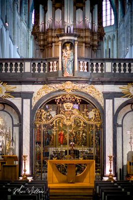 Onze-Lieve-Vrouwekerk-5801.jpg