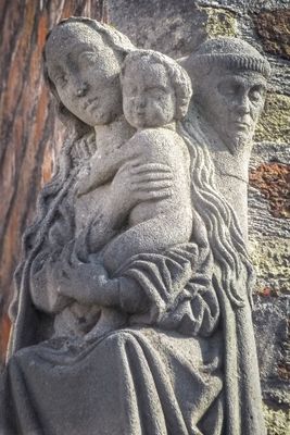 Jeruzalemstraat 1 X Carmersstraat - Maria met Kind (foro2).jpg