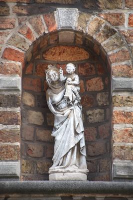 Potterierei 28 - O.L.V. van de Potterie-2.jpg