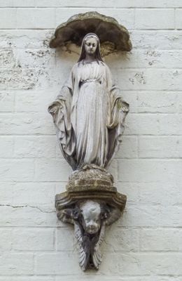 Sint-Annakerkstraat 4-6 O.L.V. van de Wonderdadige Medaille.jpg
