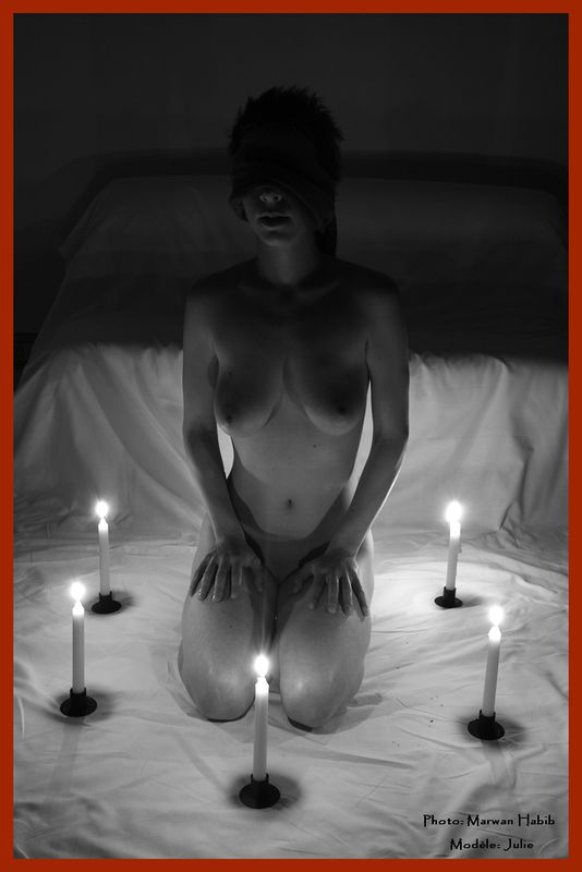 Julie - Noctural secret / Secret nocturne
