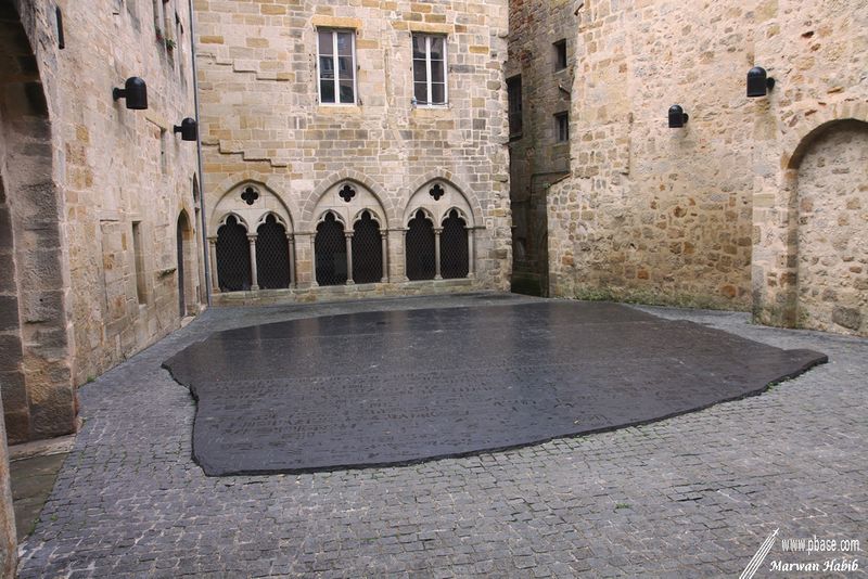 Figeac - Place des critures