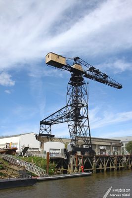 Nantes - Chantenay / Grue Titan Noire