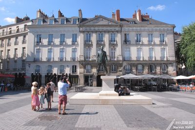Statues Compilation / Compilation de Statues