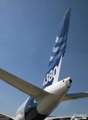 Le Bourget 2005 - Airbus A380-800