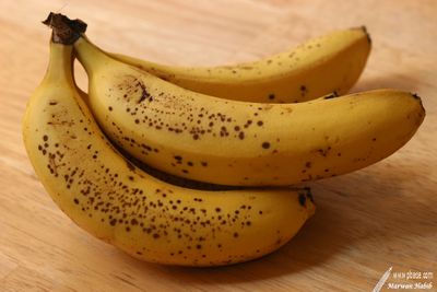 Bananas / Bananes