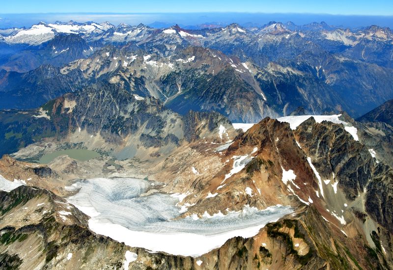 Lizard Mt, S Cascade Glacier and Lake, Sentinel Peak, Old Guard Peak, Le Conte Mtn, Mt Formidable, Spider Mtn, 