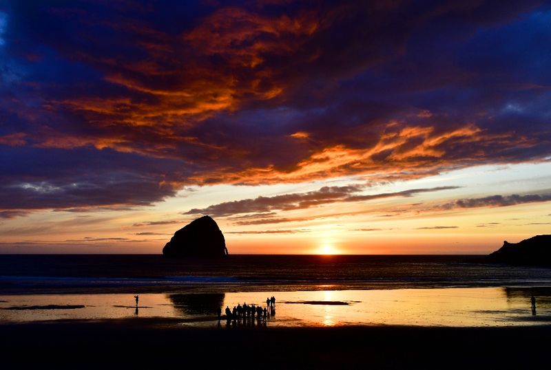Sunset at Cape Kiwanda State Natural Area, Chief Kiawanda Rock,  Pacific City Beach, Pacific City, Oregon 