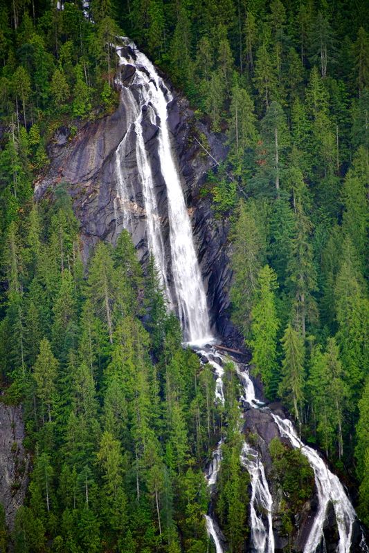 Bridal Veil Falls off Lake Serene, Mount Index, Washington 679 