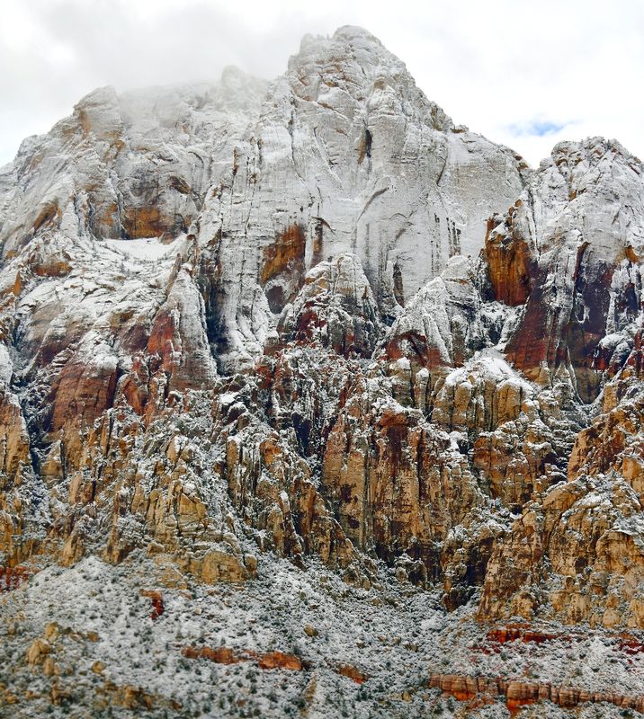 Mount Wilson, Sandstone Bluff, Spring Mountains, Red Rock Canyon, Las Vegas Nevada 839a  