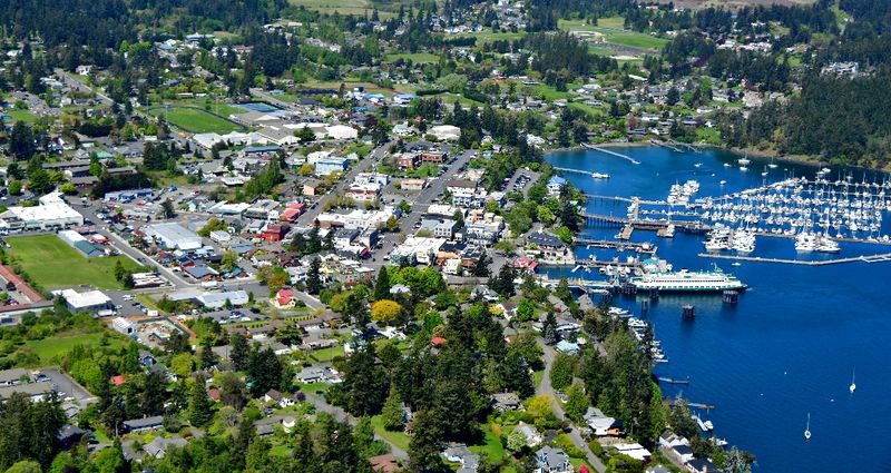 Town of Friday Harbor, Port of Friday Harbor, Washington 099  