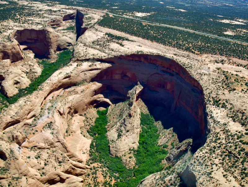 Pyramid Canyon End and Navajo Route 16, Navajo Nation, Arizona 344   