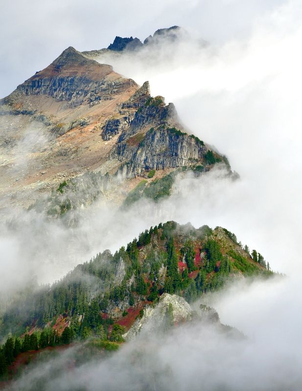 Kyes Peak, Monte Cristo Peak, Cascade Mountains, Washington 360  