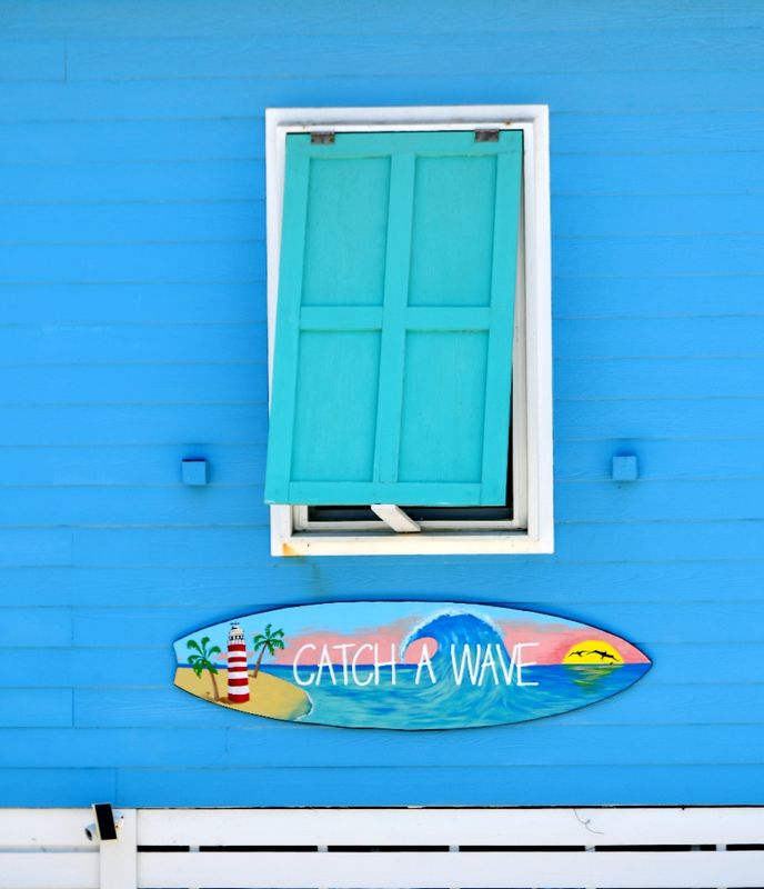 Catch A Wave, Hope Town, Bahamas 1251  