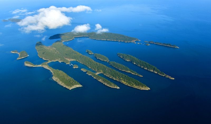 Sucia Islands, Little Sucia Island, Fox Cove, Fossil Bay, South and North Fingers Island, Weing Island, Cluster Island, Sucia Is
