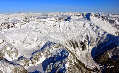 Spectacular North Cascades Mountain Range, Itswoot Lake, Cub Lake, Spire Point, Dome Glacier, Dom Peak, Sinister Peak, Washingto