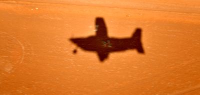 Quest Kodiak airplane shadow on final to Al Ghat private airport, Saudi Arabia 1786  