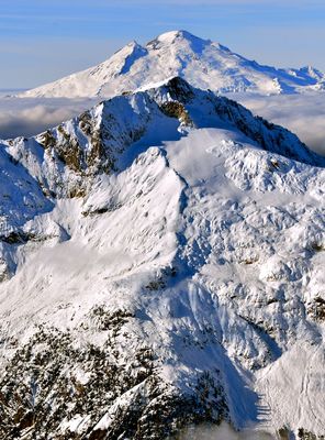 Mount Blum and Mount Baker, North Cascades Mountain, Washington 390  