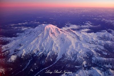 Sunrise on Mount Rainier National Park from Alaska Airlines 737, Washington 035 