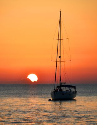 Staniel Cay Yacht Club at Sunset, The Bahamas 585 