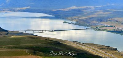 Vantage Bridge, Wanapum Lake, Columbia River, Ginkgo State Park, Vantage, Washington 268  