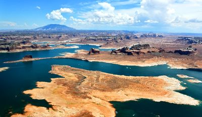 Drought on Lake Powell, Navajo Mountain, Navajo Nation, Glen Canyon National Recreation Area, Arizona 703 