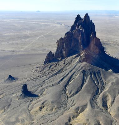 Shiprock Peak, Navajo-Ts Bitʼaʼ, Rock with Wings or Winged Rock, Navajo Nation in San Juan County, New Mexico 1326