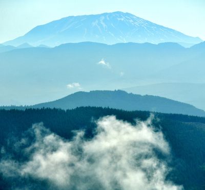 Hazy Morning at Mount St Helens National Volcanic Monuement, Cascade Mountains, Wasington 095