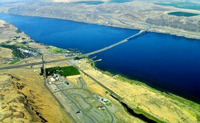 Vantage Bridge, Ginkgo Petrified Forest State Park, Wild Horse Scenic View, Vantage Boat Launch, Columbia River, Wanapum Lake, S