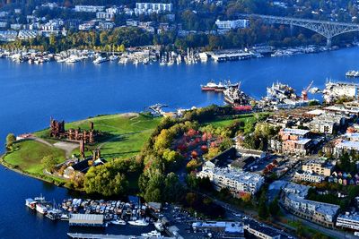 Fall Foliage at Gas Works Park, Gasworks Park Marina, Northlake Shipyard Inc, Lake Union, Aurora Bridge, Westlake Greenbelt, Sea