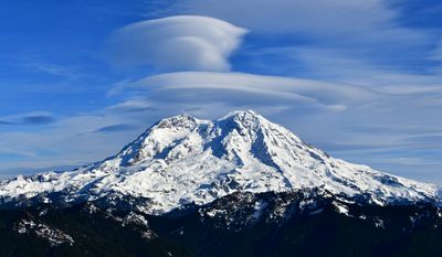 Standing Lenticular Formation by Mount Rainier, Cascade Mountains, Washington 312  