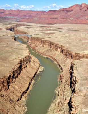 Marble Canyon, Colorado River, Navajo Bridge, Lee's Backbone, Echo Cliff, Arizona 1074  