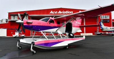 Barbie Kodiak  at Ace Aviation, Rention 160 